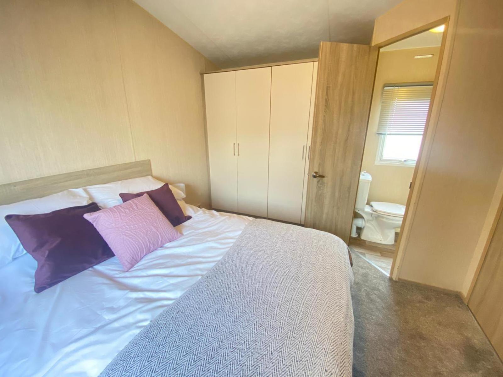 Angella's Caravan - *